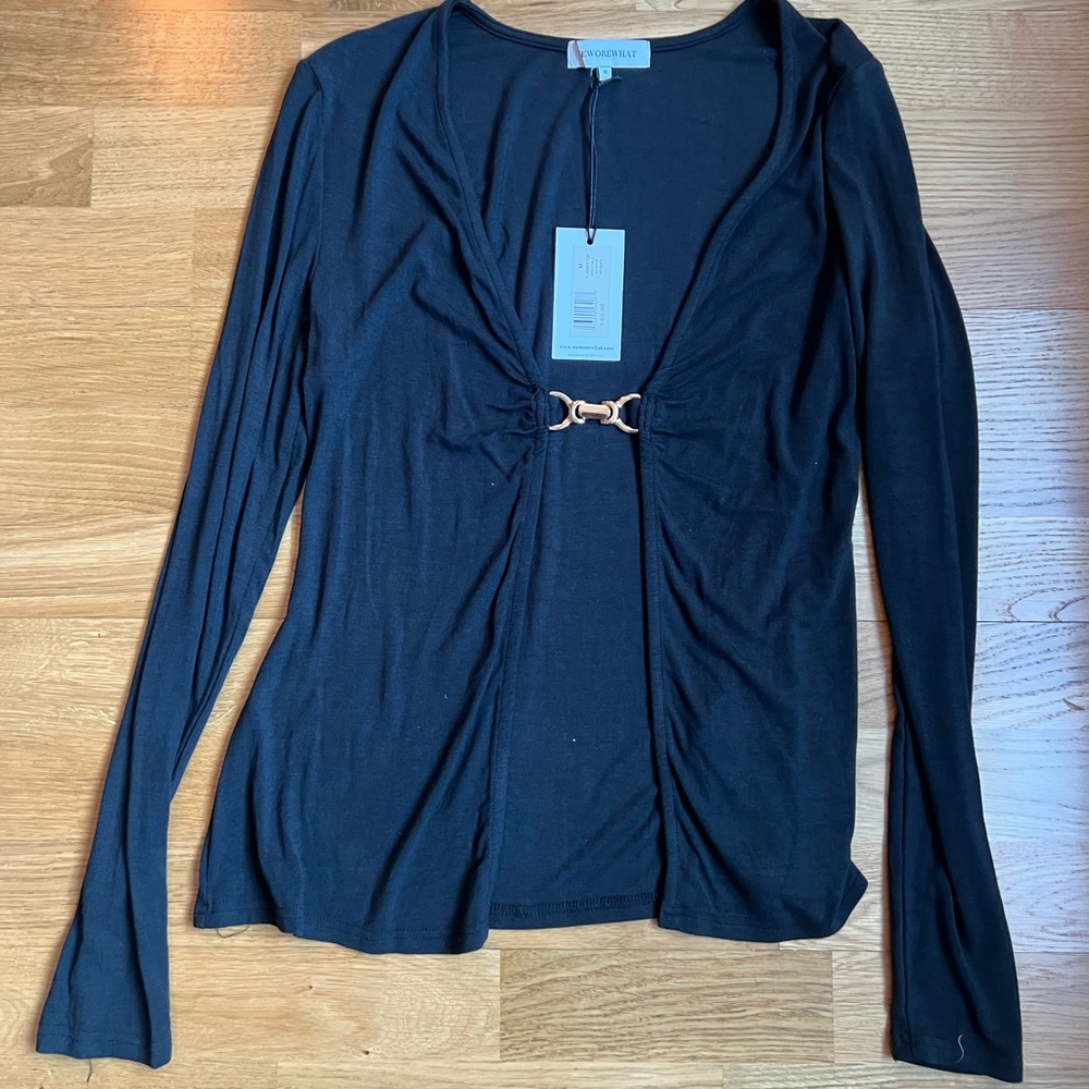 WEWOREWHAT FLYAWAY BLACK TOP